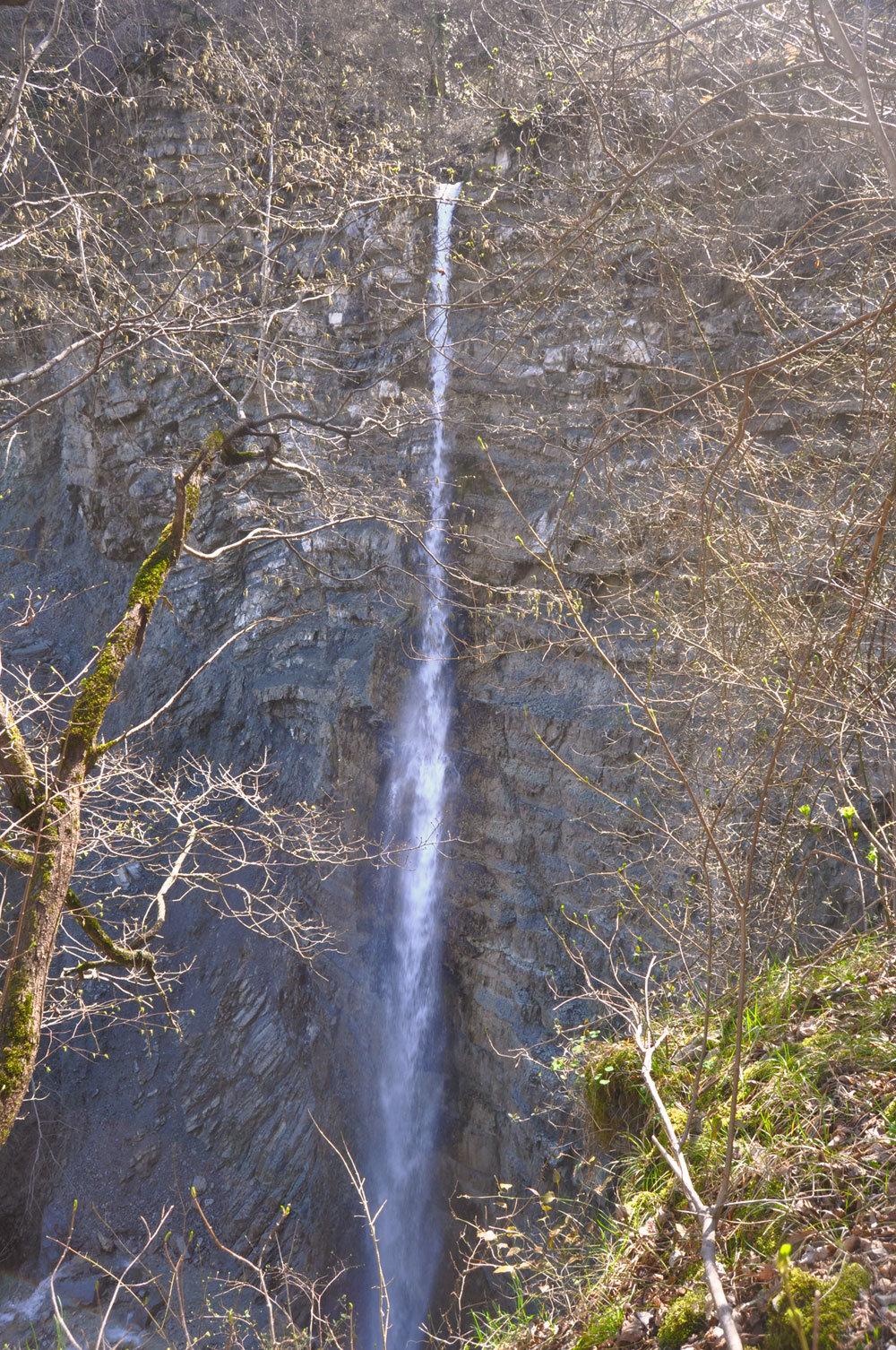 33-х метровый водопад