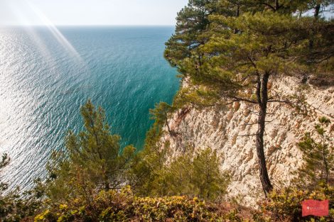 Голубая бездна геленджик фото как добраться